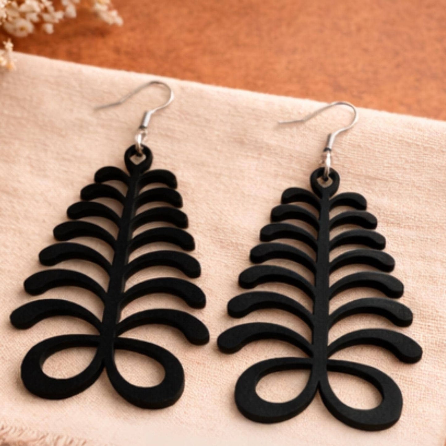 Aya Wooden Earrings  Adinkra Symbol of Endurance & Resilience | Natural or Black Wood